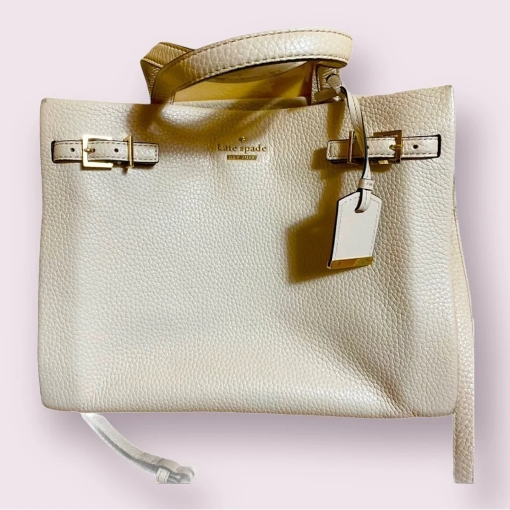 Kate Spade medium  size leather handbag